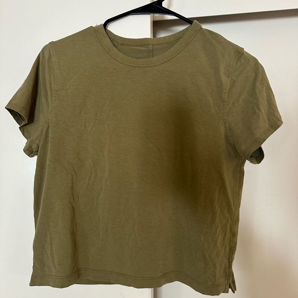 Lululemon Olive Green Women's Tee